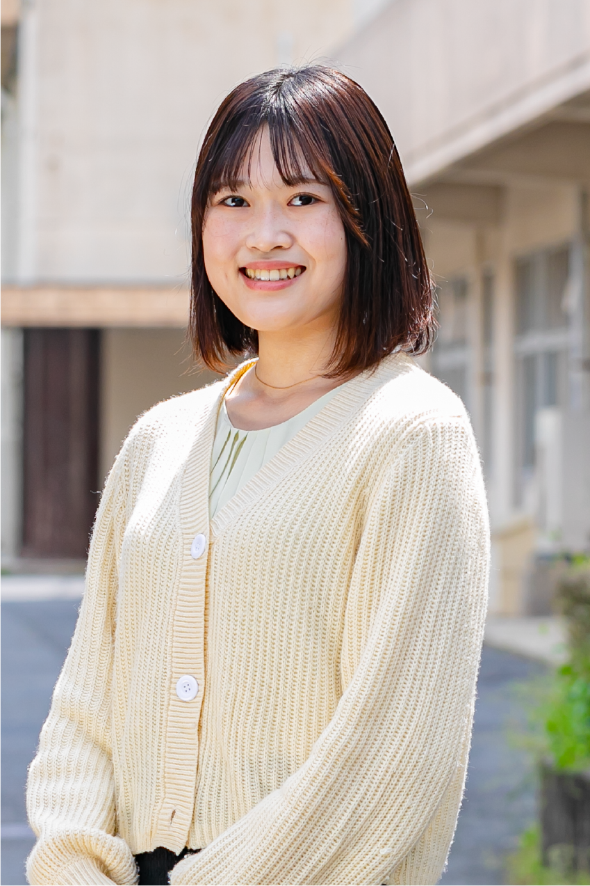 足立 日奈先生