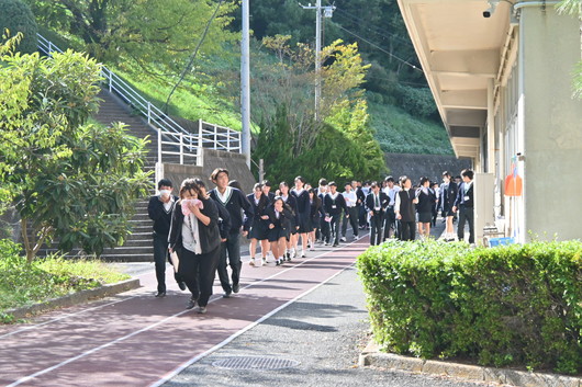 火災を想定した避難訓練を行いました