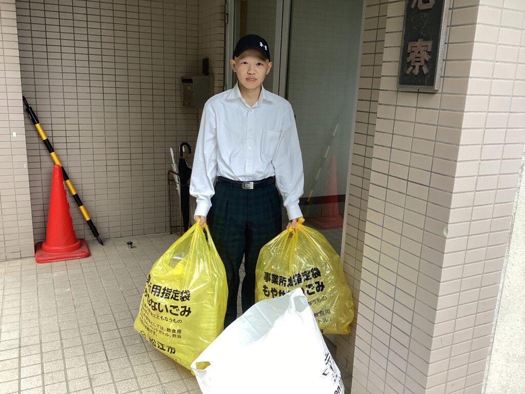 大志寮今日も元気日記73「ペットボトルの分別」