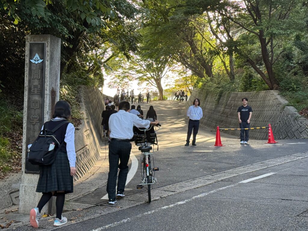 校長日記663「今日は晴れて穏やかな秋の空」